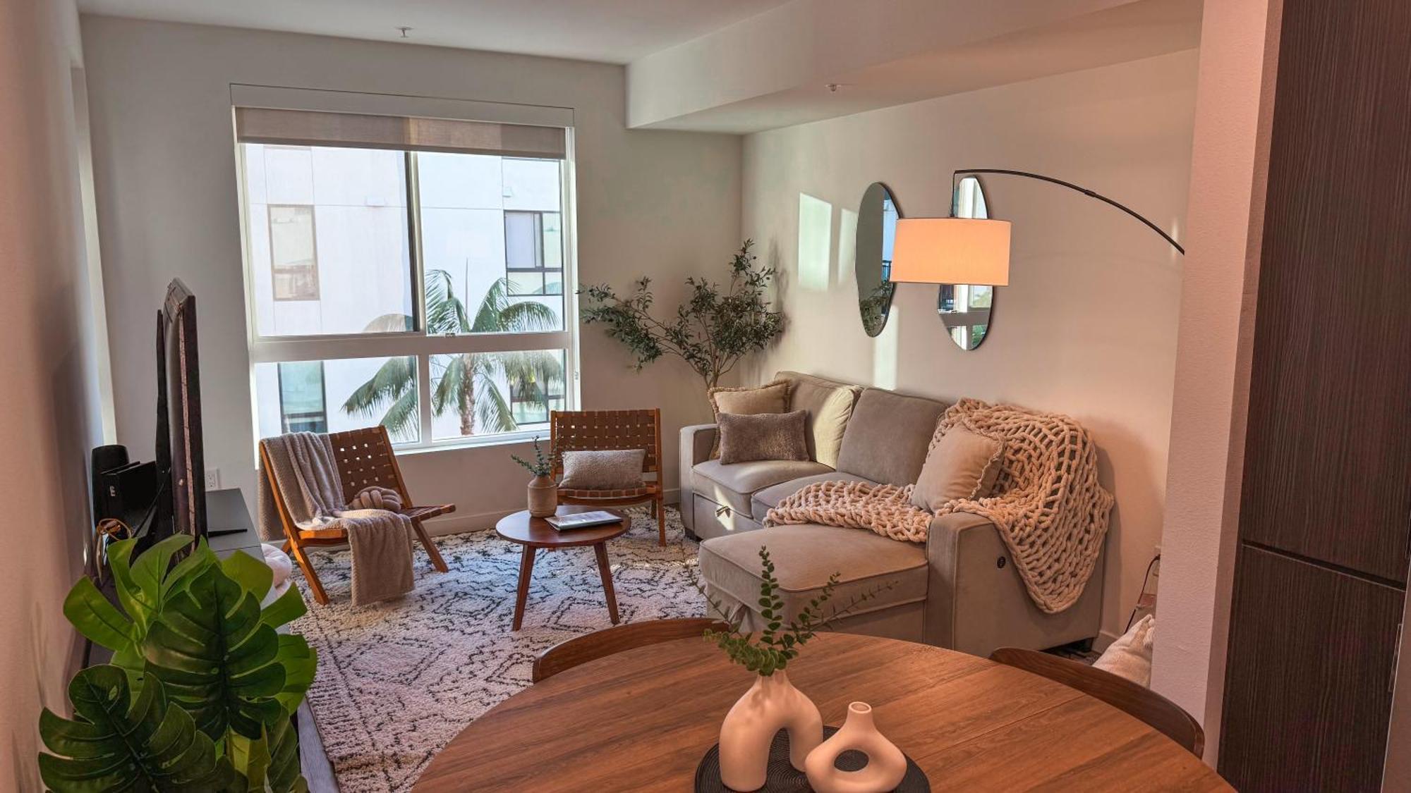 Luxury 1Bdr Centrally Located In Hollywood لوس أنجلوس المظهر الخارجي الصورة